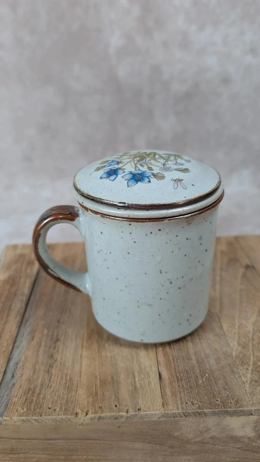Tisanière vintage en grès avec filtre intégré – Motif fleuri 🌿💙 – photo 5